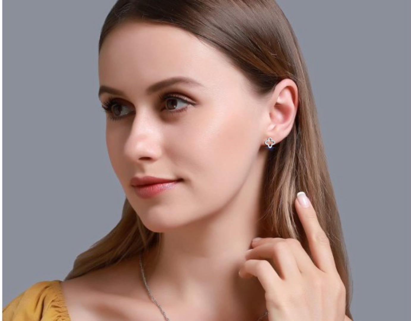 14K Gold Diamond Quatrefoil Stud Earrings – Elegant Clover Design