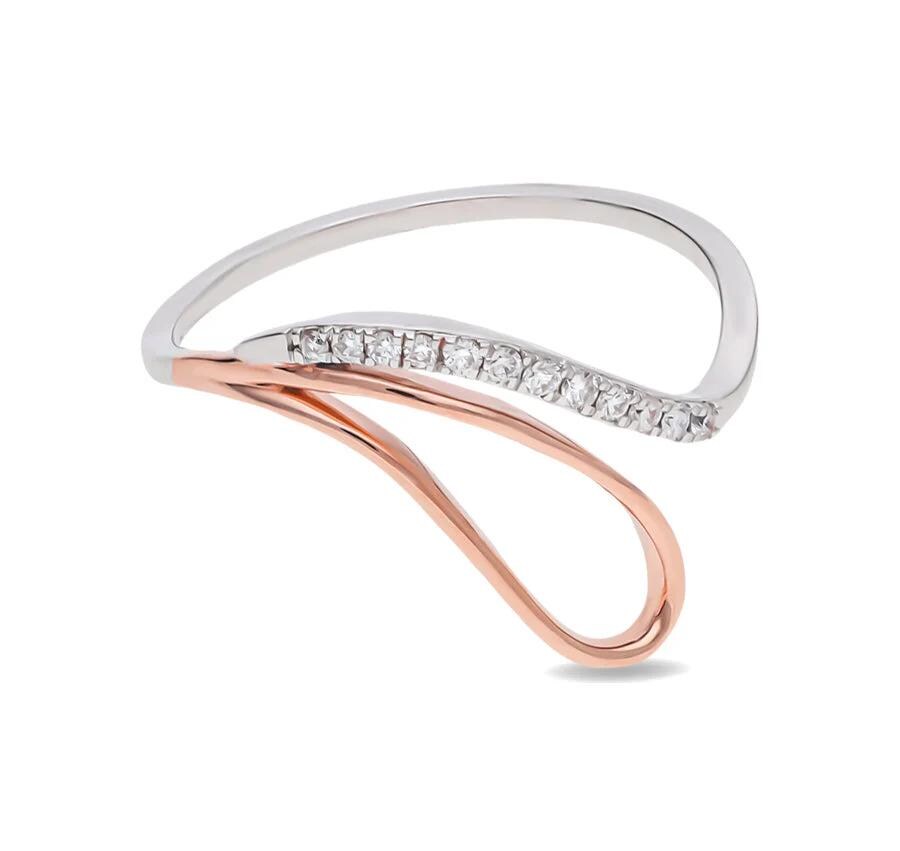 Chic Dual-Tone Prong-Set Diamond Gold Ring